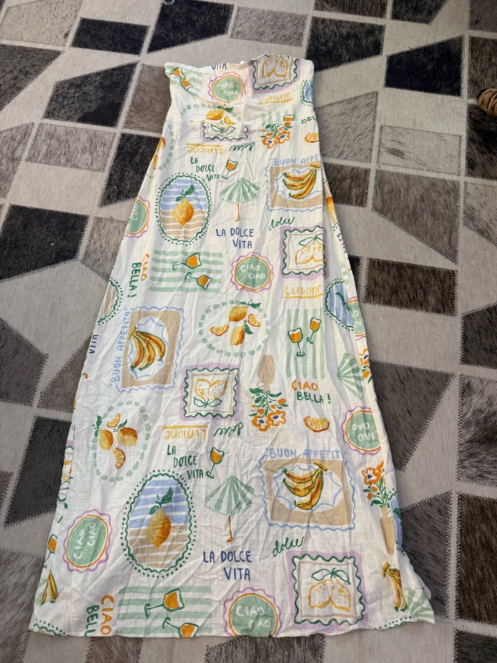 New Paper Heart Strapless White Maxi Dress with Citrus & Travel Print - Picture 2 of 5